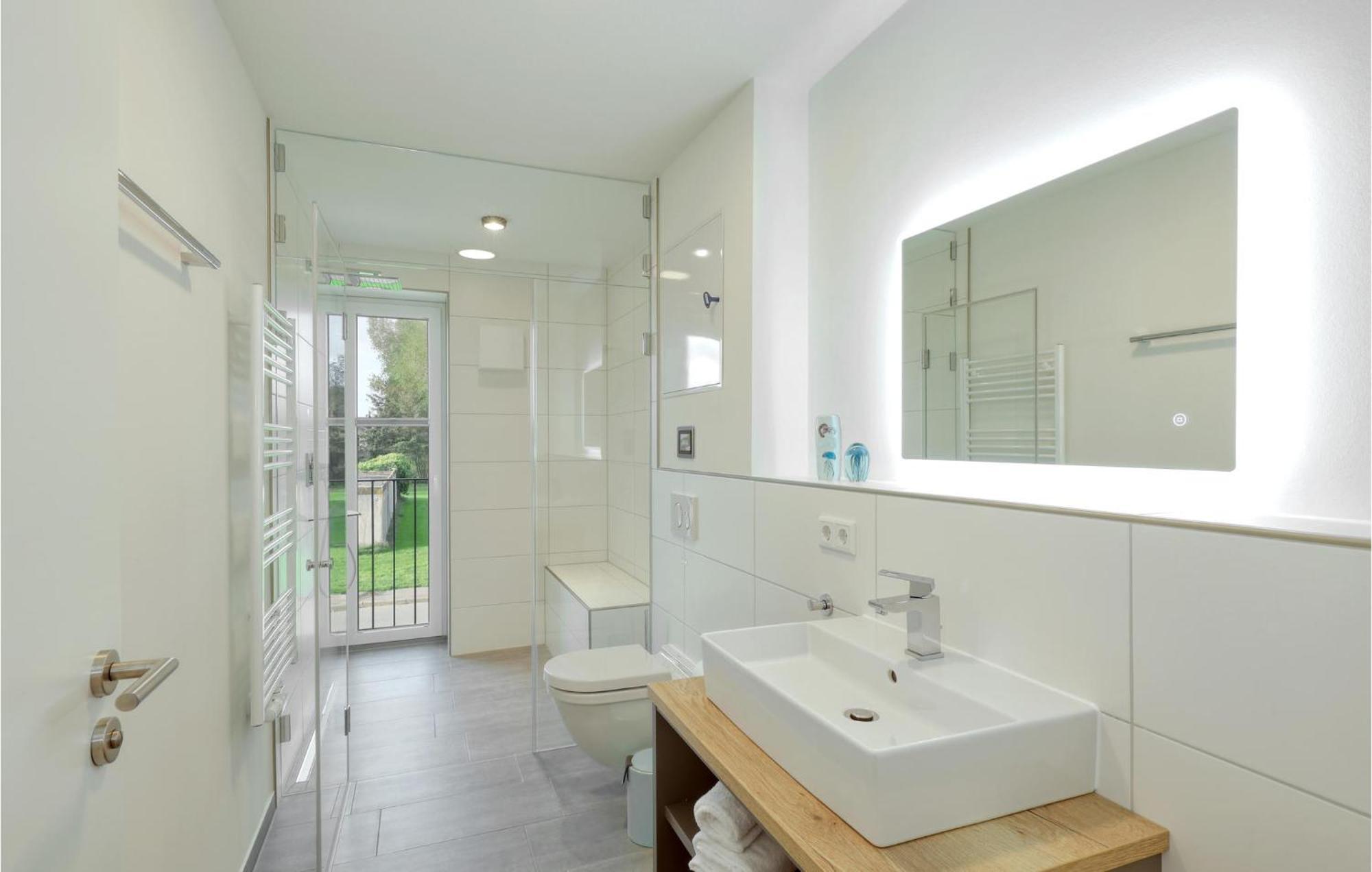 Beautiful Apartment In Nordstrand With Kitchen Kültér fotó