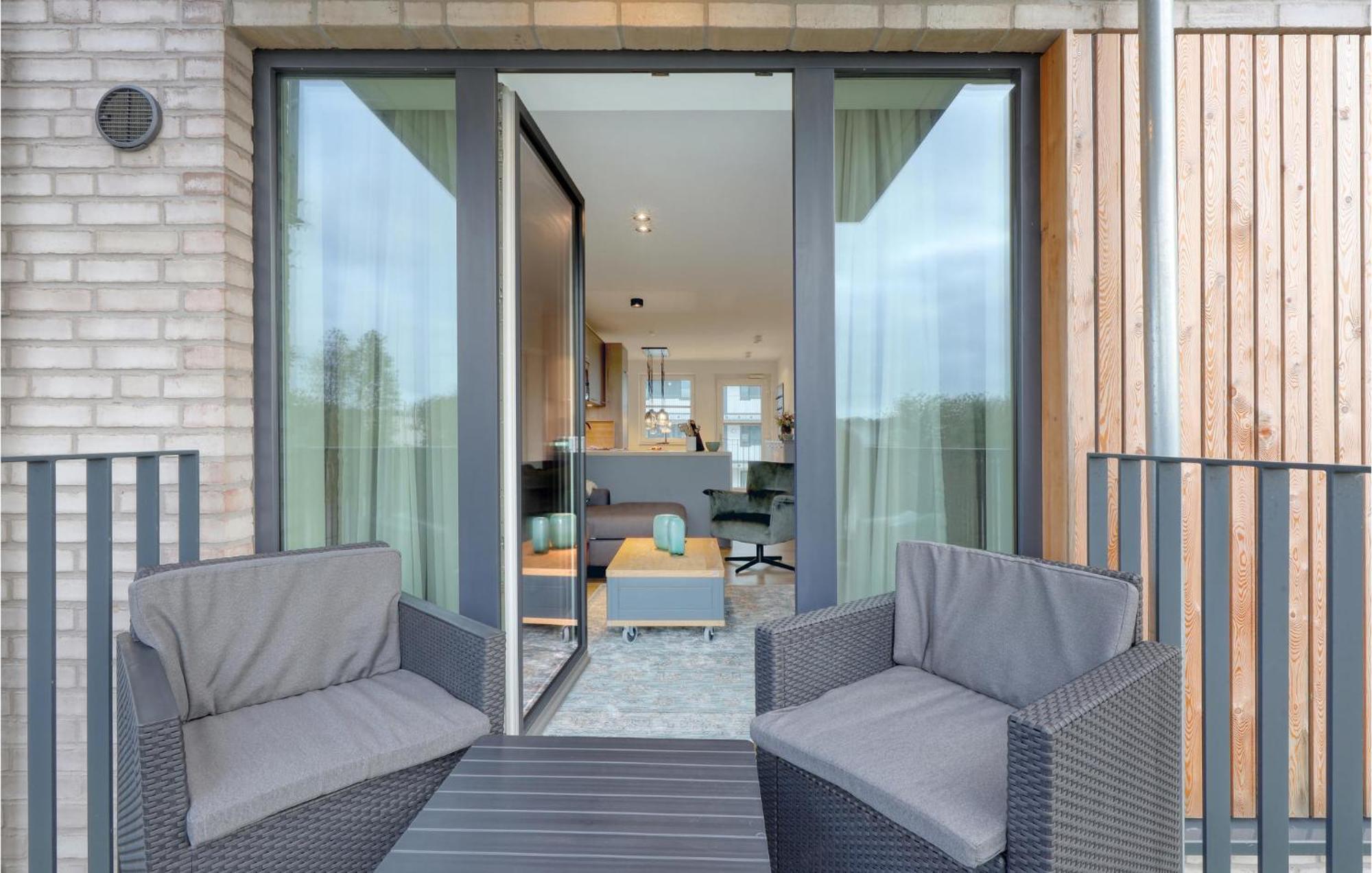 Beautiful Apartment In Nordstrand With Kitchen Kültér fotó